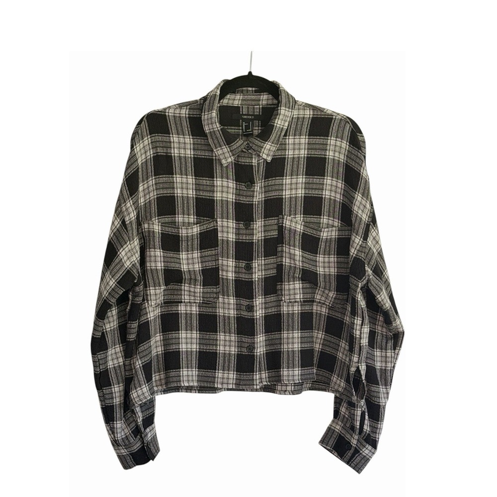 Forever 21 Womens M Black White Plaid Cropped Flannel Shirt Oversized Grunge